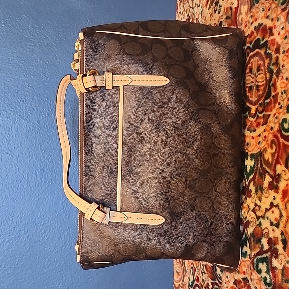 New Authentic Coach Signature Peyton Shoulder Bag - Purse Tan Brown. - Picture 4 of 9